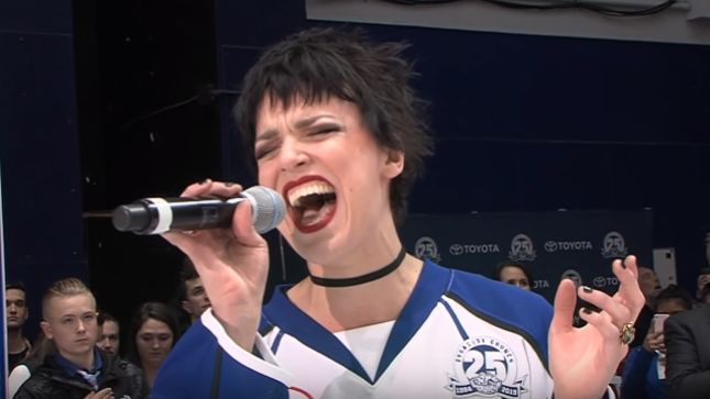 HALESTORM Vocalist LZZY HALE Sings US National Anthem At American Hockey League Game (Video)