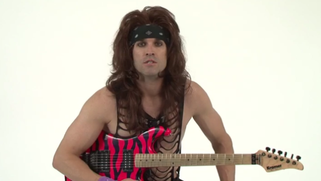 STEEL PANTHER Guitarist SATCHEL Talks Working On New Album - "It Takes Me Maybe Six Minutes To Do All The Guitar Solos"