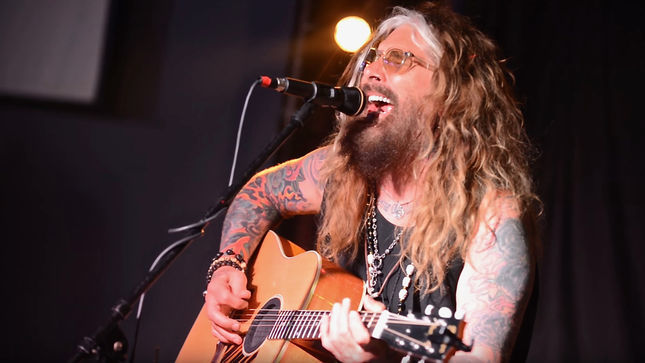 JOHN CORABI Takes His Acoustic Show Back On The Road In March