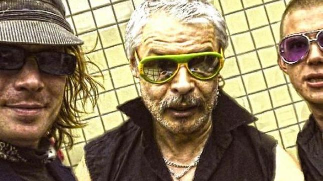 LITTLE VILLAINS To Release New Album Recorded In 2007 Featuring MOTÖRHEAD Drummer PHIL “PHILTHY ANIMAL” TAYLOR; "What On Earth" Single Streaming