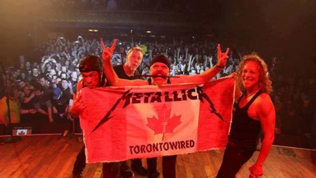 METALLICA Post 2016 Pro-Shot Video Of "Whiskey In The Jar" Live At The Opera House In Toronto