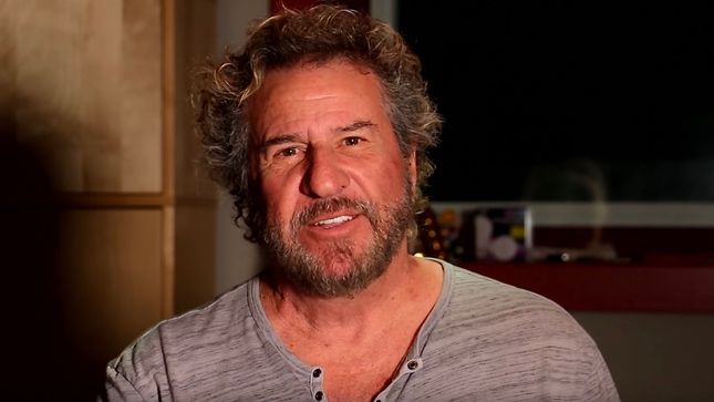 SAMMY HAGAR & THE CIRCLE To Perform Upcoming New Album In It's Entirety On Tour; Sammy Reveals First Details For Rock & Roll Road Trip Season 4 (Video)