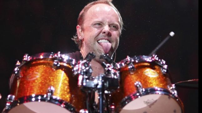 METALLICA Drummer LARS ULRICH "Sings" JUDAS PRIEST Classic "Delivering The Goods" During Pre-Show Warm-Up In Pittsburgh (Video)