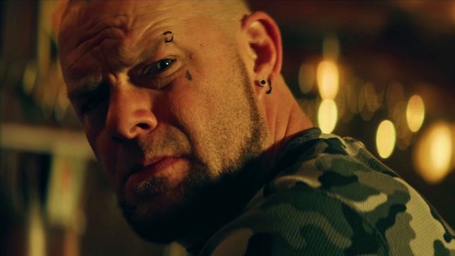 FIVE FINGER DEATH PUNCH – We Are Supposed To Be In The Studio Tour Trailer Streaming 