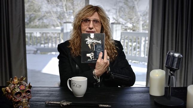 WHITESNAKE Frontman DAVID COVERDALE Unboxes Slide It In: The Ultimate Special Edition Box Set; Video