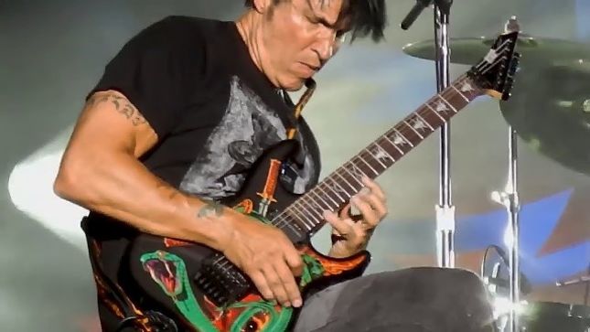 GEORGE LYNCH - Pneumonia Forces Guitarist To Cancel Appearance With DOKKEN At M3 Festival; LYNCH MOB Shows To Be Rescheduled