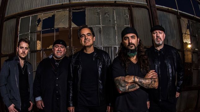 MIKE PORTNOY On THE NEAL MORSE BAND - "I Don't Think This Band Functions Based On What's Going To Be Commercially Popular Or Successful"