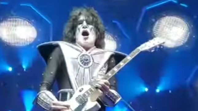 KISS - Watch Tommy Thayer's 