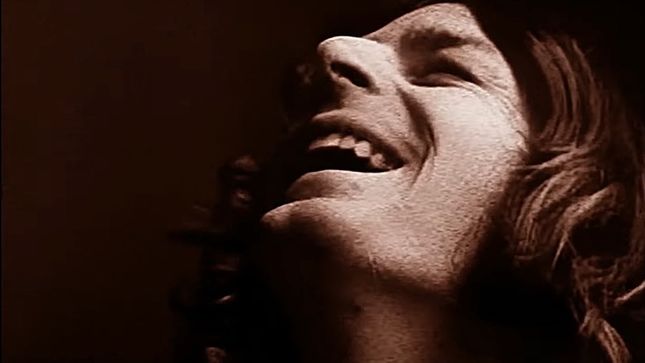 PINK FLOYD - Restored 1968 Promo Video For "Point Me At The Sky" Streaming