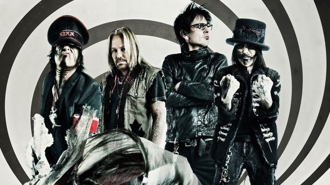 MÖTLEY CRÜE Taking Legal Action Against Reelz Network Over "Breaking The Band" Documentary