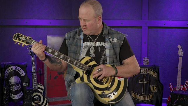 SWEETWATER’s NICK BOWCOTT Demonstrates How To Play ZAKK WYLDE Guitar Licks; Video