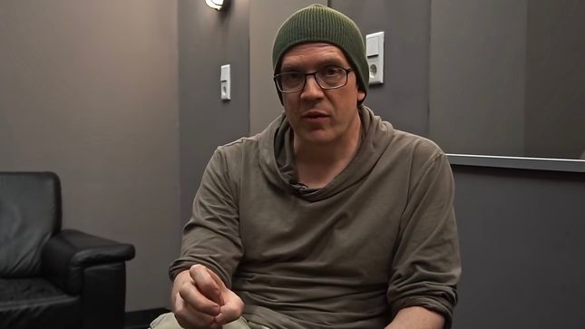 DEVIN TOWNSEND Discusses Meditation - "I'm A Mess... More Now Than Ever"; Video