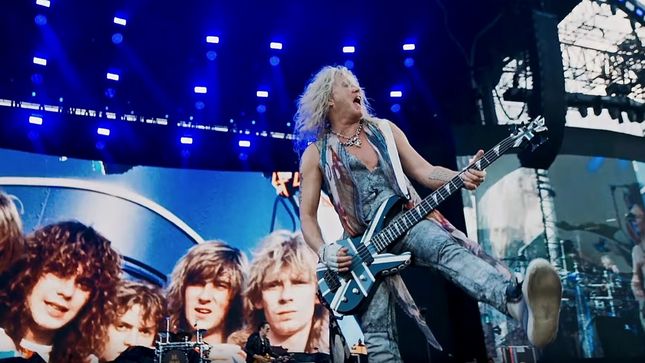 DEF LEPPARD Meets Up With BON JOVI In Denmark; Behind-The-Scenes Tour Video Streaming