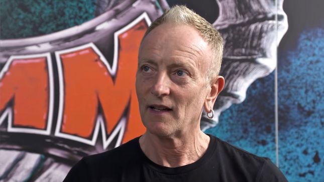 DEF LEPPARD Guitarist PHIL COLLEN - "KISS Have Been Champions And Supporters Of Us For Years"; Video