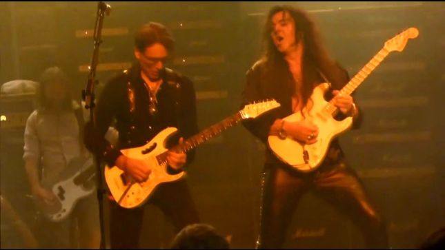 STEVE VAI Talks Performing YNGWIE MALMSTEEN's "Black Star" On GENERATION AXE Tour - "It Was One Of My Highlights From Each Night"