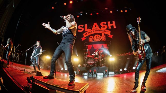 SLASH Ft. MYLES KENNEDY AND THE CONSPIRATORS - Extended Trailer Posted For Upcoming Living The Dream Tour Multi-Format Release
