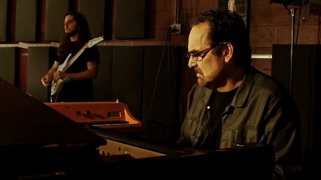 NEAL MORSE Launches Video For 3-Song Medley From Jesus Christ - The Exorcist Album; New Video Interview, Pt. 1 Streaming