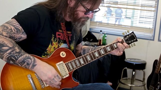 SLAYER / EXODUS Guitarist GARY HOLT Demos Marshall's New Studio Vintage Series; Video