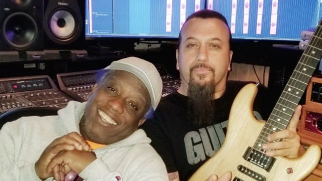 LIVING COLOUR Frontman COREY GLOVER Guests On Talking Metal Podcast, Discusses Working With ADRENALINE MOB Guitarist MIKE ORLANDO