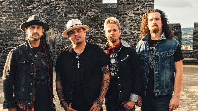 BLACK STONE CHERRY Offer New Shirts To Aid COVID-19 Response Efforts
