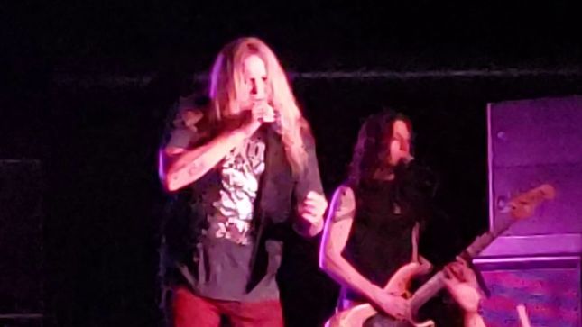 SEBASTIAN BACH Performs SKID ROW Debut Album In Its Entirety At US Tour Kick-Off Show In Nashville; Fan-Filmed Video Posted