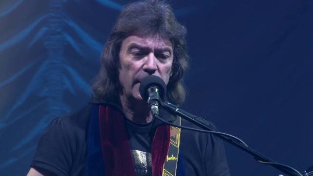 STEVE HACKETT Talks Early GENESIS, Comments On TOOL Citing Them As An Influence - "What's Beautiful Is, You Hand The Torch To Someone Else And You Don't Even Know You've Done It" (Audio)