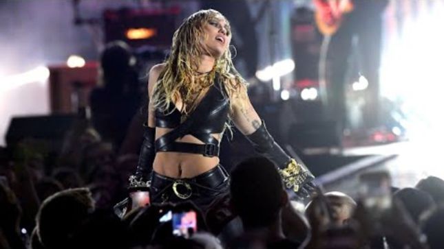 MILEY CYRUS Covers PINK FLOYD And LED ZEPPELIN Classics At iHeartRadio Music Festival 2019; Video Available