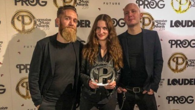 CELLAR DARLING Vocalist ANNA MURPHY On Winning Progressive Music Award - "We Couldn't Really Believe It Considering People Like DEVIN TOWNSEND Were Nominated"