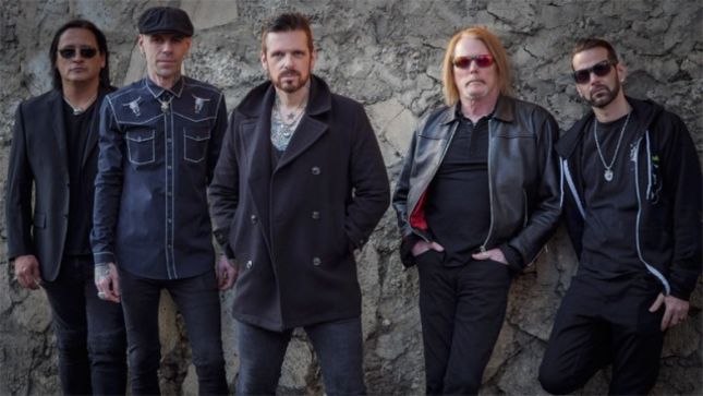 BraveWords Preview: BLACK STAR RIDERS Frontman RICKY WARWICK Talks New Album - "SCOTT GORHAM Played His Ass Off On This Record; He Was On Fire"