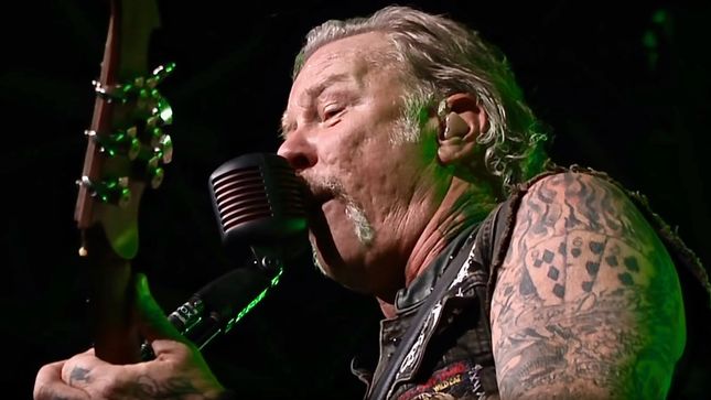 METALLICA Release Pro-Shot Performance Video For "Master Of Puppets" From Amsterdam
