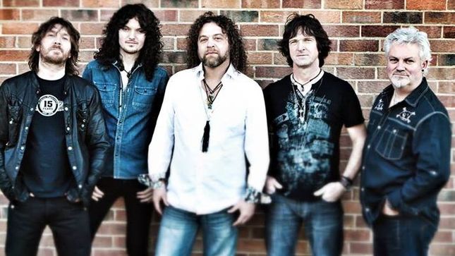 TYGERS OF PAN TANG Guitarist ROBB WEIR Talks Failure To Break Through In The North America - "The Record Company Wanted Us To Go A Little Softer" 
