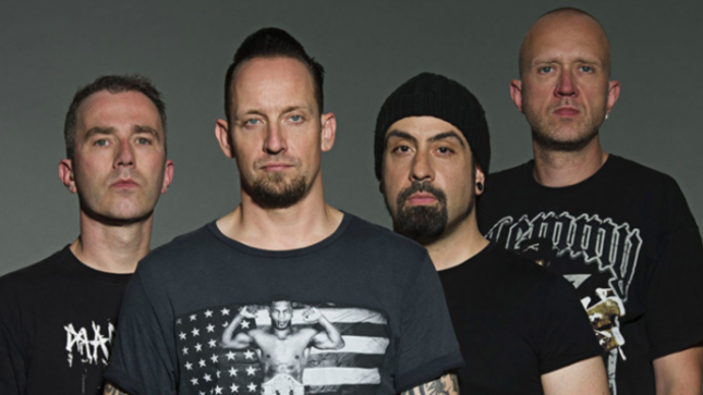 VOLBEAT Drummer JON LARSEN Talks Knotfest Tour 2019 - "I Think We Gained A Bunch Of New Fans" (Video)