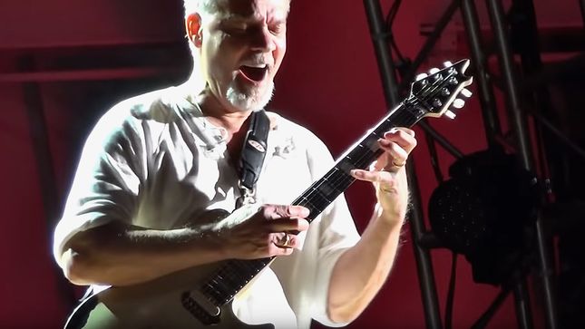 Report: EDDIE VAN HALEN Released From Hospital After Painful Reaction To Cancer Medication