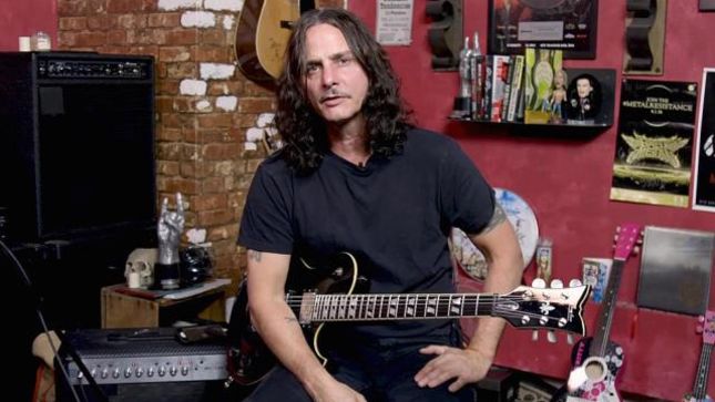 TYPE O NEGATIVE Guitarist KENNY HICKEY Plays His Favorite Riffs, Reveals "Gravity" Connection To The Munsters TV Show