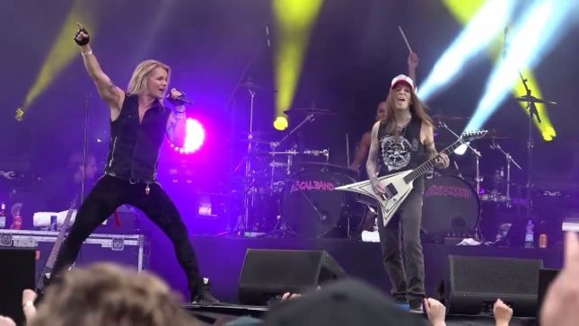 THE LOCAL BAND Featuring Members Of CHILDREN OF BODOM, THE 69 EYES, LOST SOCIETY And RECKLESS LOVE Perform Live In Helsinki; Quality Fan-Filmed Video Of Entire Show Posted
