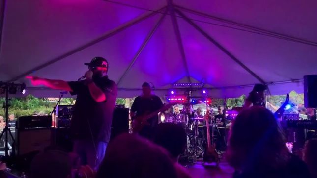 NICKO McBRAIN And TIM "RIPPER" OWENS Perform IRON MAIDEN And JUDAS PRIEST Classiscs At Rock N' Roll Ribs 10th Anniversary Block Party; Video Available