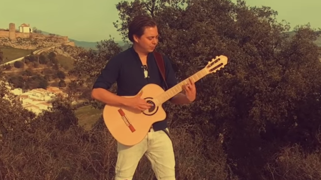 THOMAS ZWIJSEN - Classical Fingerstyle Of DIRE STRAITS Classic “Sultans Of Swing” 
