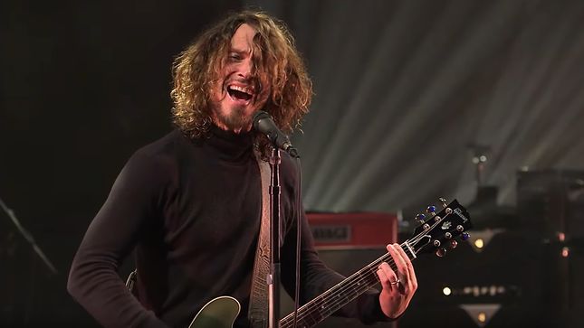 SOUNDGARDEN Performs "Black Hole Sun" At The Wiltern During Live From The Artists Den Taping; Video