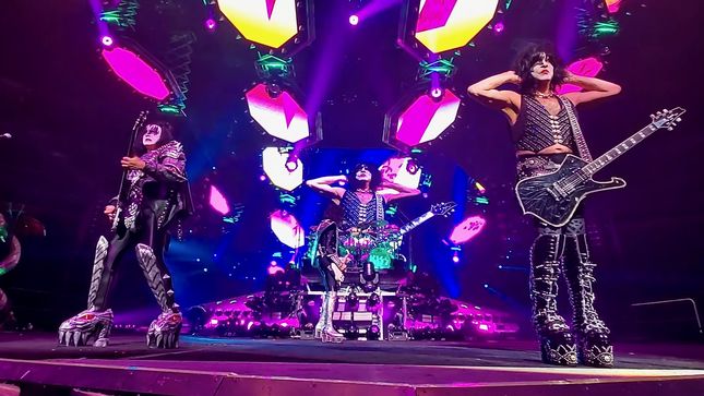 KISS Release Three New HQ Live Videos From End Of The Road Tour