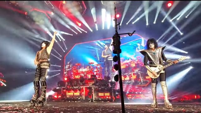 KISS Destroys Peoria; Finale Video Streaming