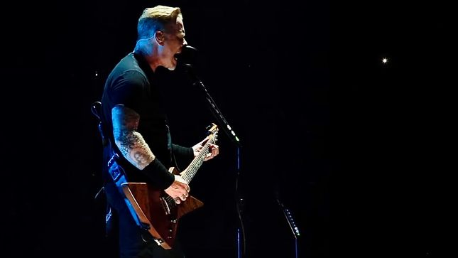METALLICA Performs "The Day That Never Comes" In Paris, France; HQ Video Streaming