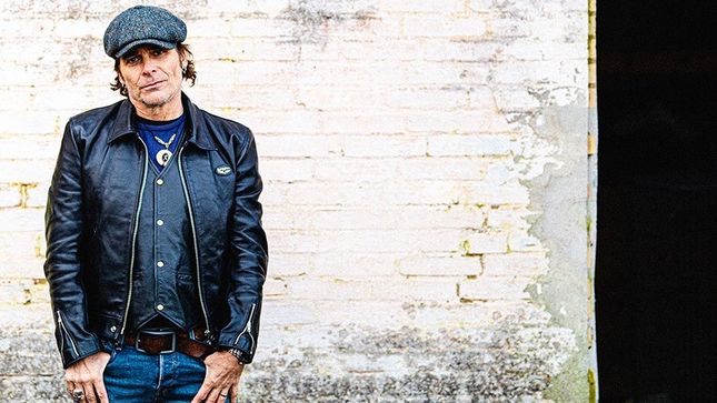 Exclusive: MIKE TRAMP Premieres “The Road” Video 