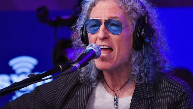 FOREIGNER Performs Classic Hit "Feels Like The First Time" Live At SiriusXM; Video