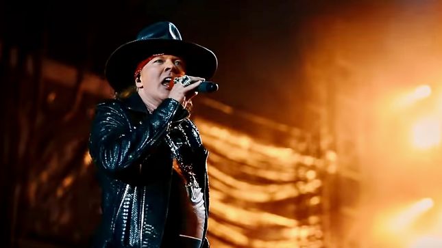 60,000 People Attend Mexico's GUNS N' ROSES Fest Despite COVID-19