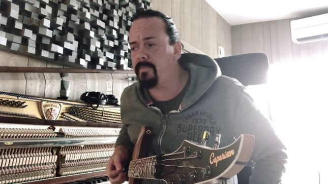 EVERGREY Frontman TOM ENGLUND "Talks Shit And Plays 'As I Lie Here Bleeding'" (Video)