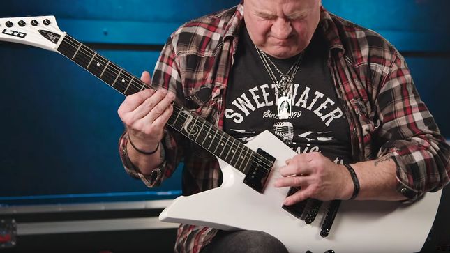 NICK BOWCOTT - Former GRIM REAPER Guitarist Teaches You How To Get More Out Of Your Guitar Tones, With Less Gain; Video