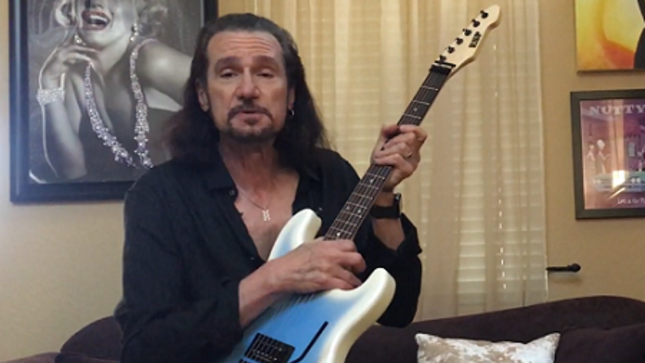 BRUCE KULICK - April Episode Of KISS Guitar Of The Month Streaming