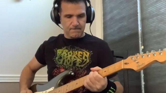 ANTHRAX’s Charlie Benante Pays Tribute To KING’S X; Video