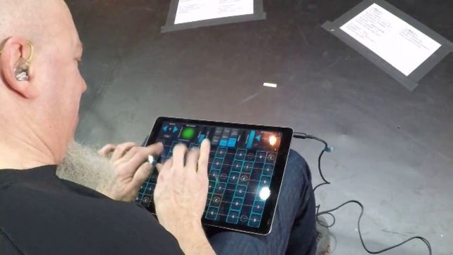 DREAM THEATER Keyboardist JORDAN RUDESS' GeoShred Play App Available For Free Download; Live Online Tutorials Announced