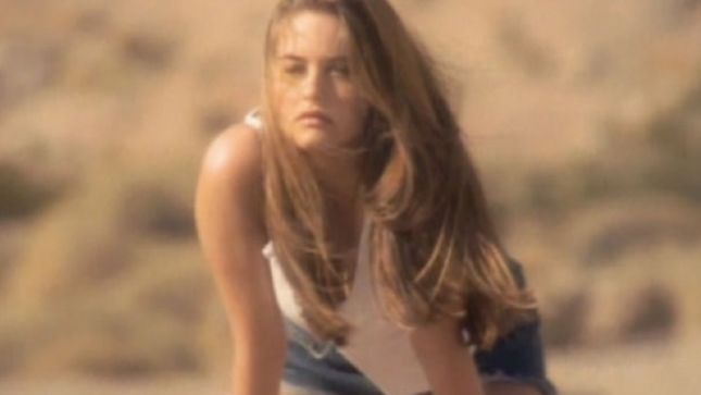 ALICIA SILVERSTONE Thought It Was “Rude” To Be Called “The AEROSMITH Chick  … Now I Think It's Hilarious” - BraveWords